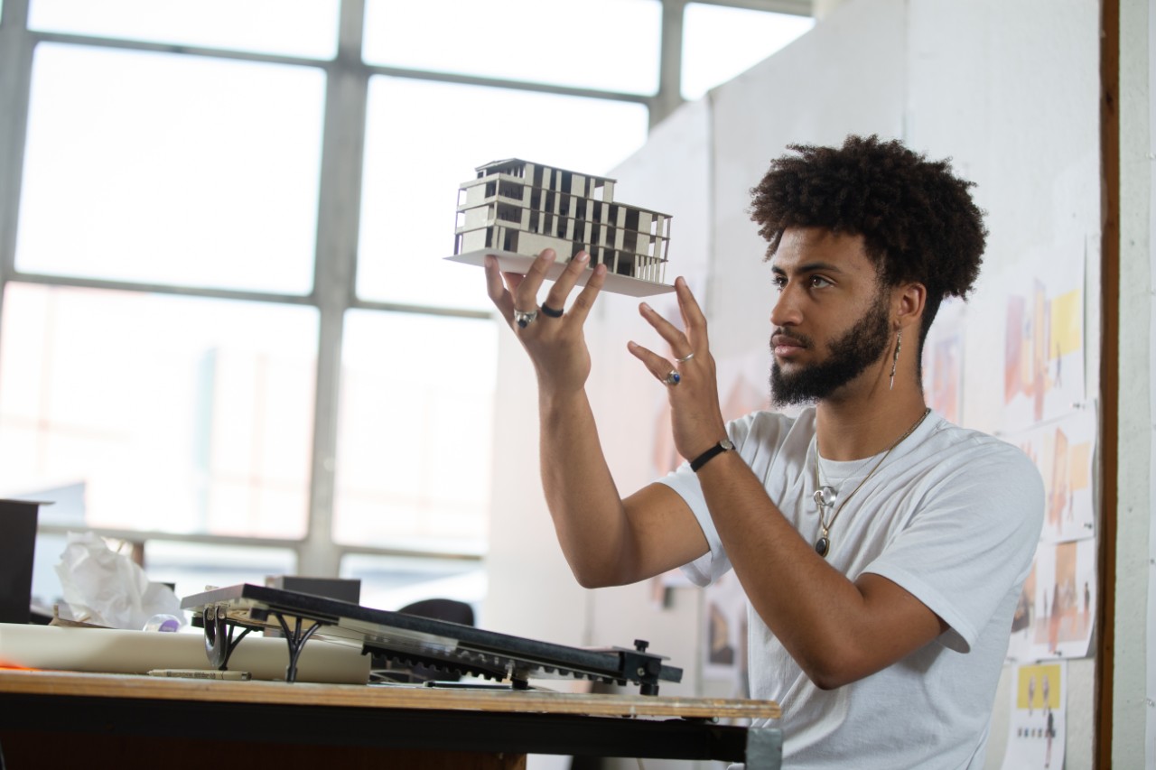 Art
DAAP students working in various studios. Architecture