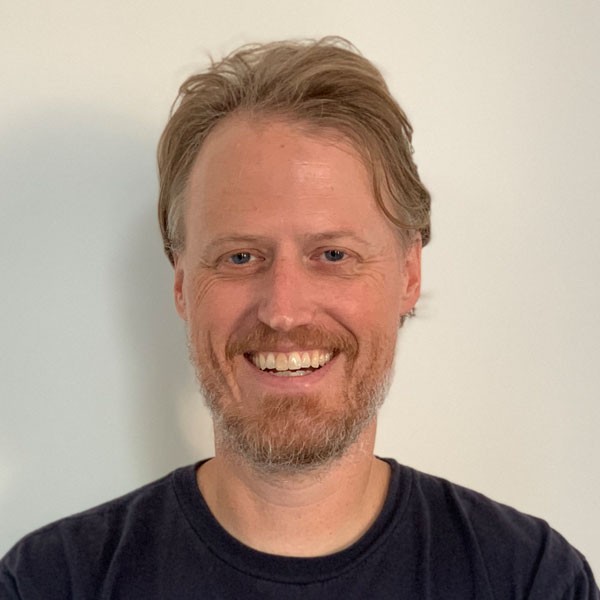 Jonathan Tate 2025 Headshot