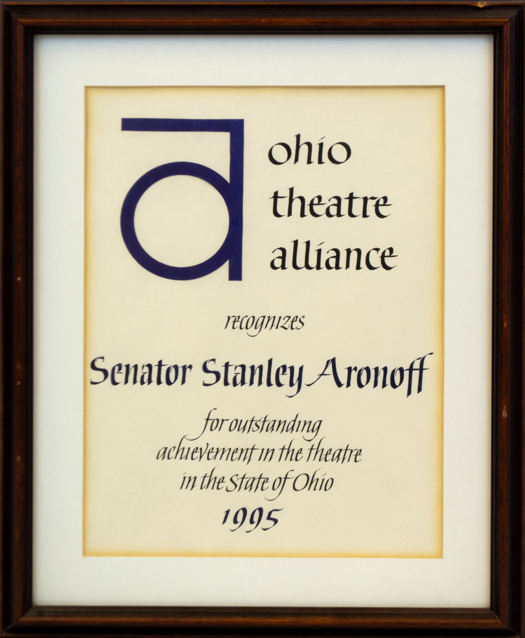 Ohio Theatre Alliance recognizing Senator Stanley Aronoff