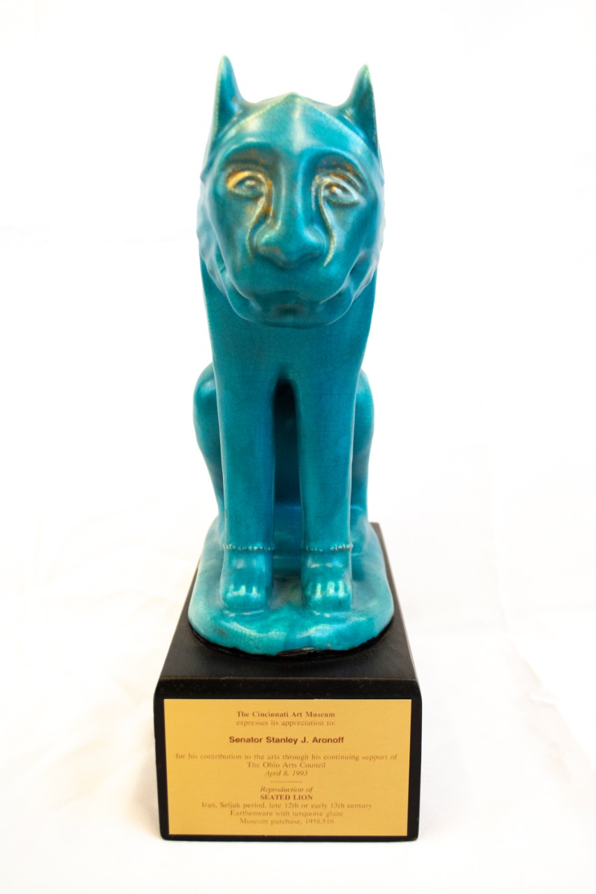 The Cincinnati Art Museum Expresses its Appreciation to Stanley J. Aronoff with a Statue