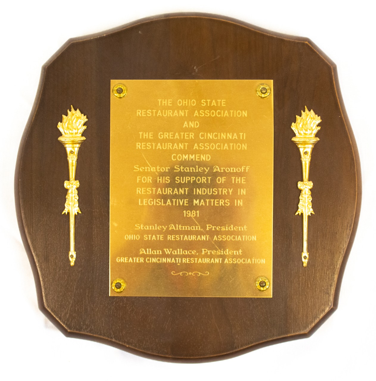 The Ohio State restaurant Association and Greater Cincinnati Restaurant Association Commend Senator Stanley Aronoff, for his support of the restaurant industry.