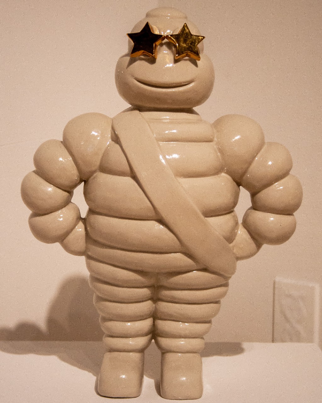 michelin man sculpture