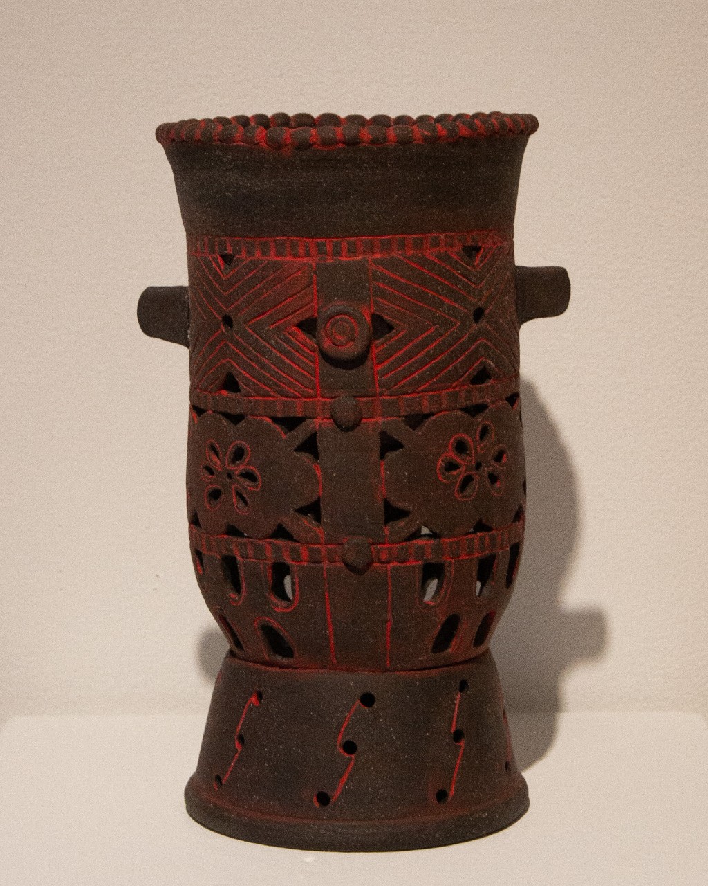 cutout vessel