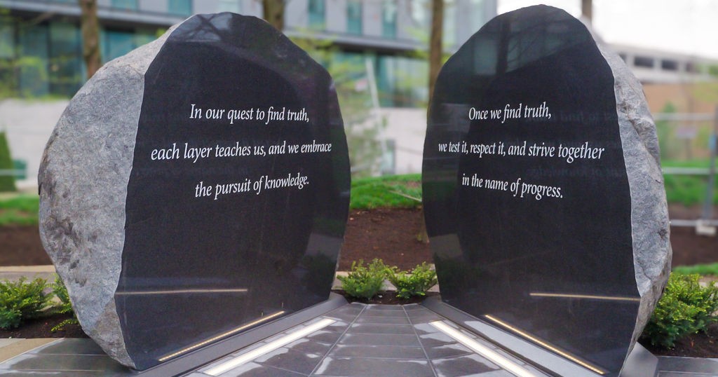 Rock of Truth, Donated by Uc's Simga Sigma