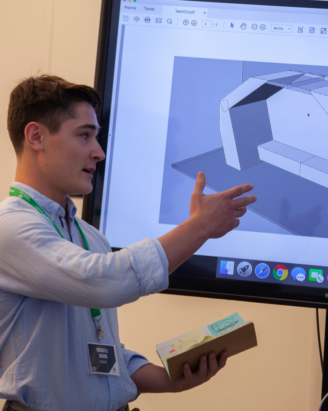 Student interview at EC2 career fair 