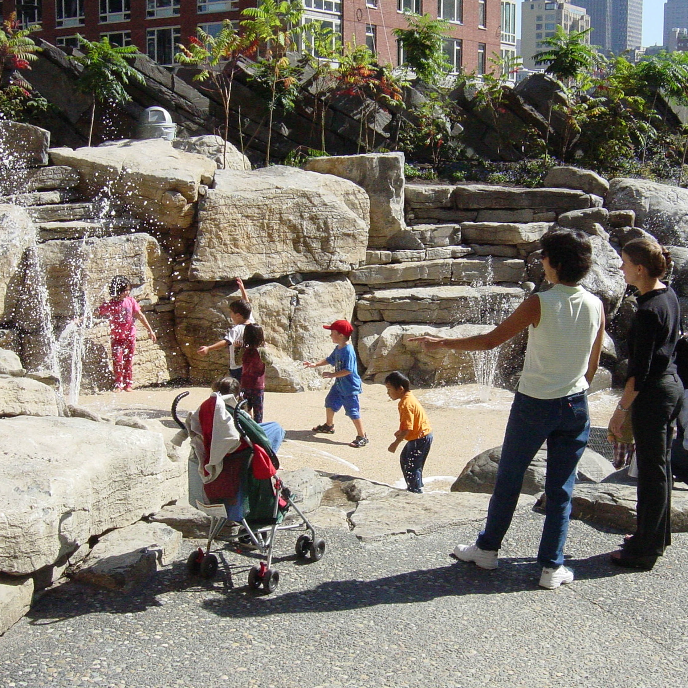 Teardrop Park Battery Park City • New York, New York 2004