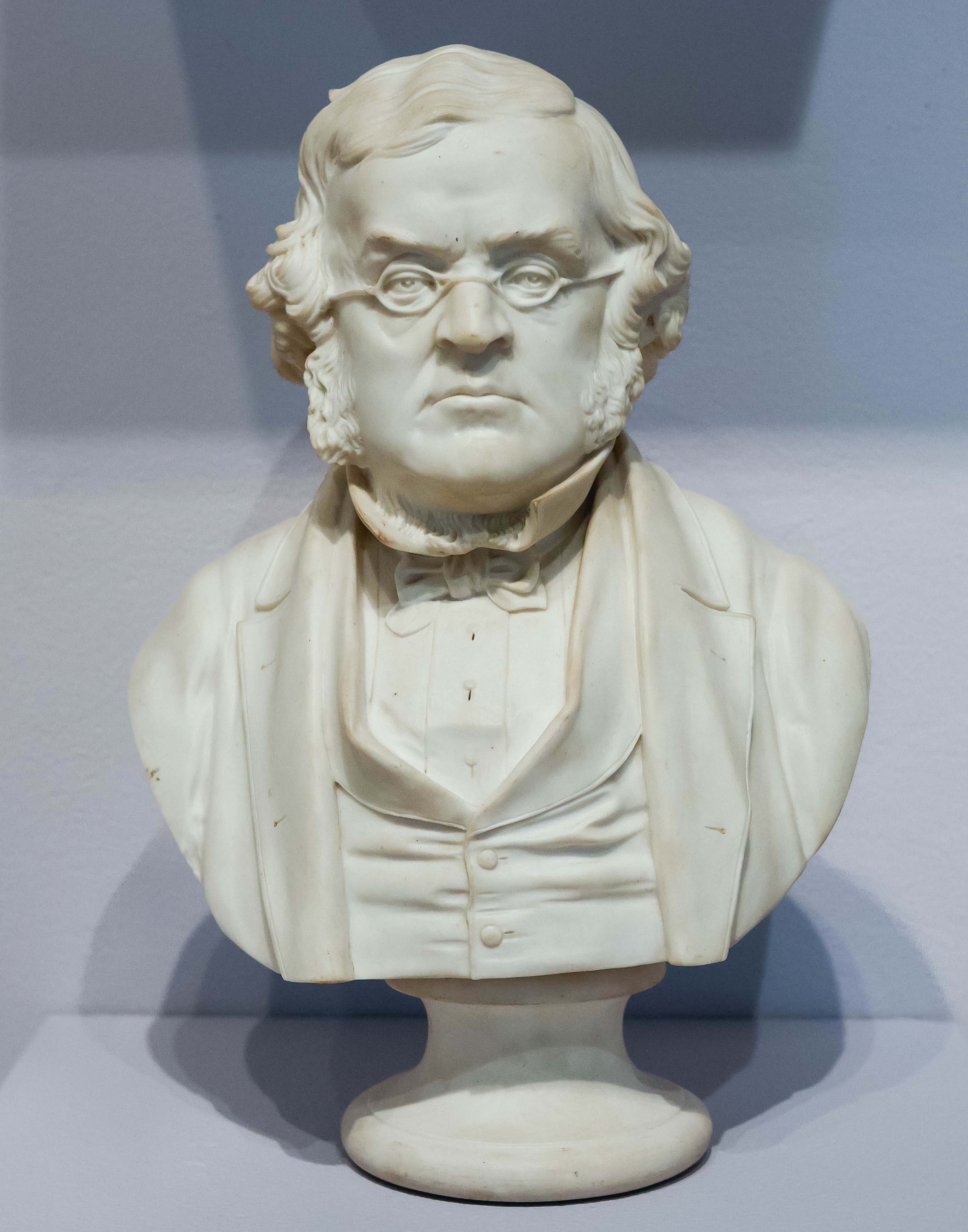 unknown, "Bust of William Mackpiece Thackery".